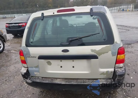 2003 Ford Escape Xls z USA, uszkodzony, nr VIN 1FMYU02113KC25514